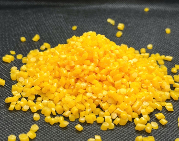 Hạt Nhựa PVC V&agrave;ng